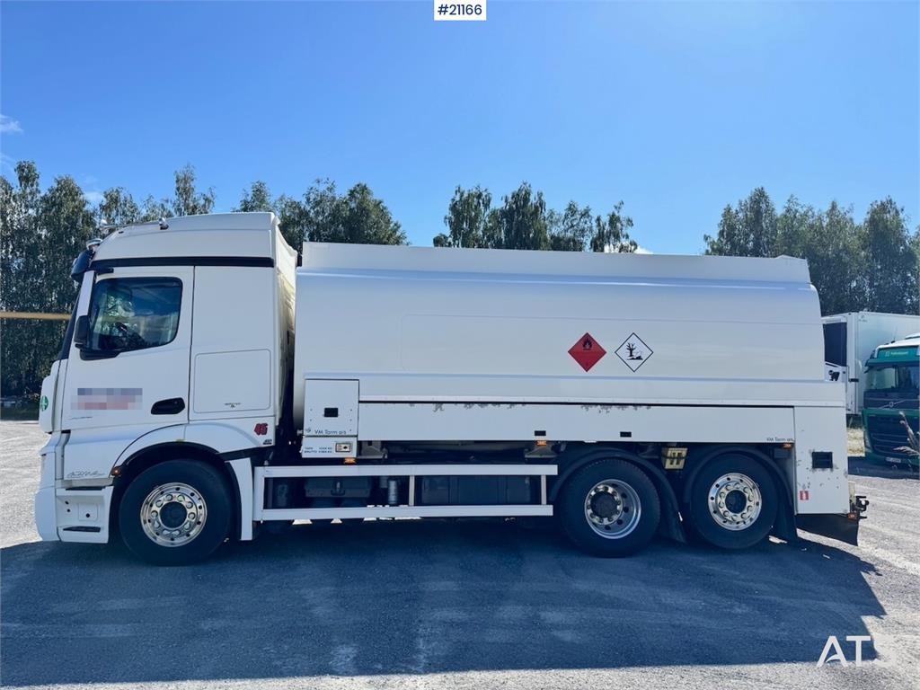 Mercedes-Benz Actros 2553 Tank truck w/ vm tarm trailer.