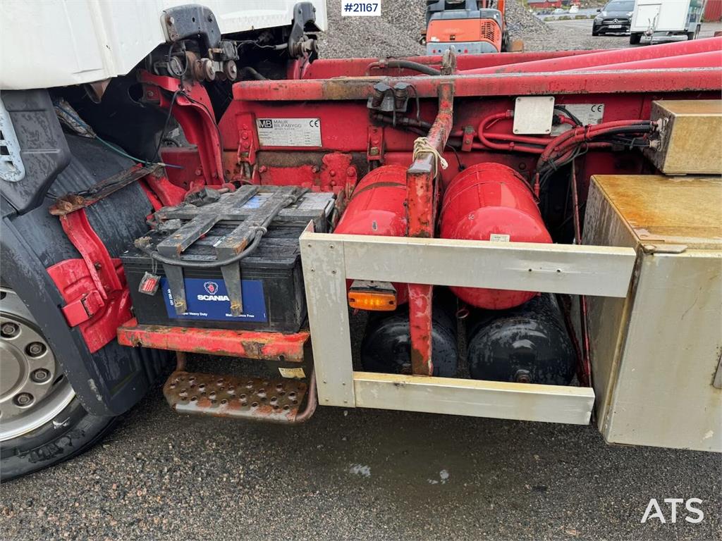 Scania R164 6x4 Hook truck.