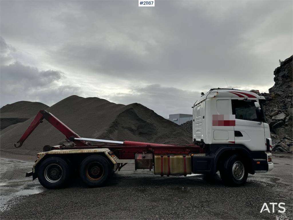 Scania R164 6x4 Hook truck.