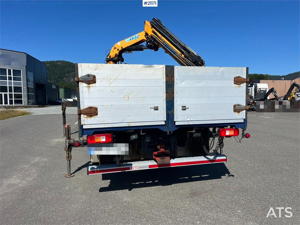 Volvo FM480 crane truck w/37 t/m Effer crane
