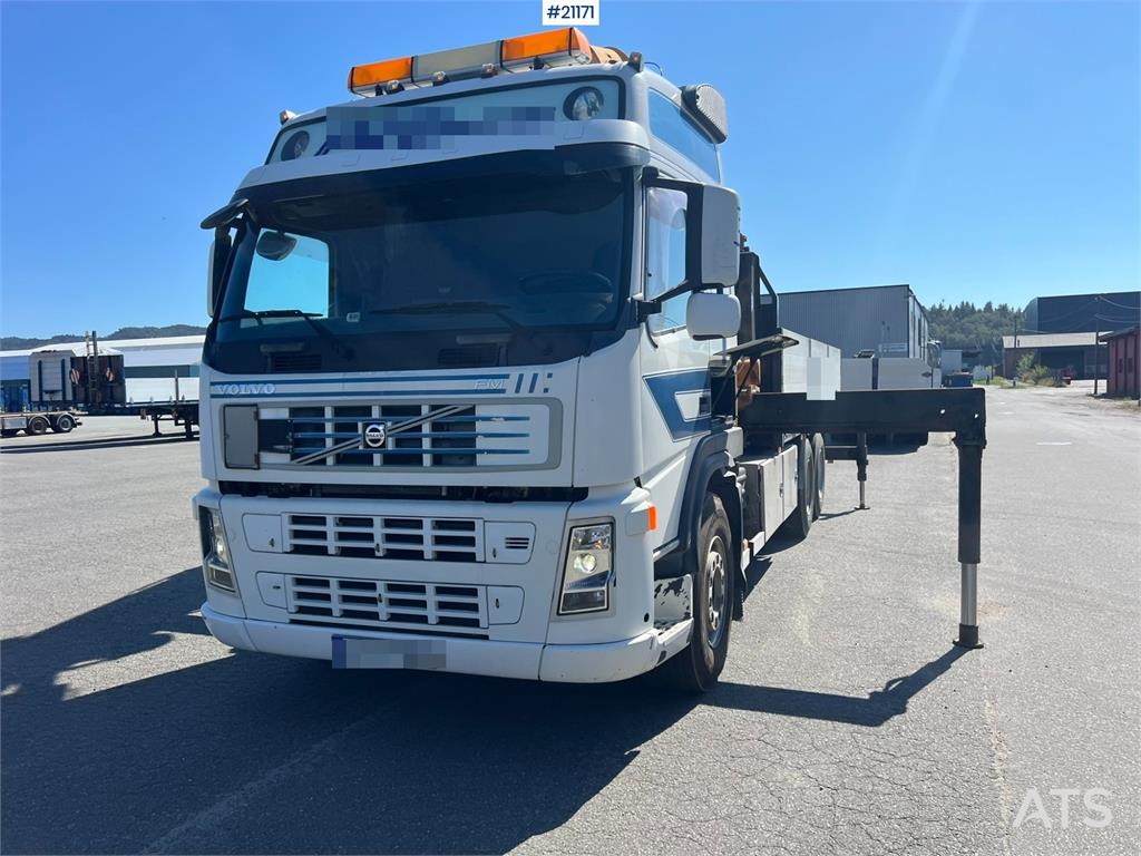 Volvo FM480 crane truck w/37 t/m Effer crane