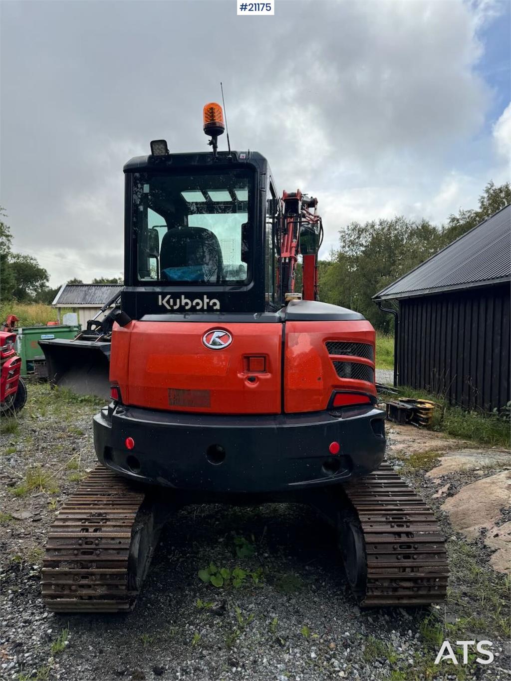 Kubota U55-4 Beltegraver m/ 2 skuffer, klype og pigghamme
