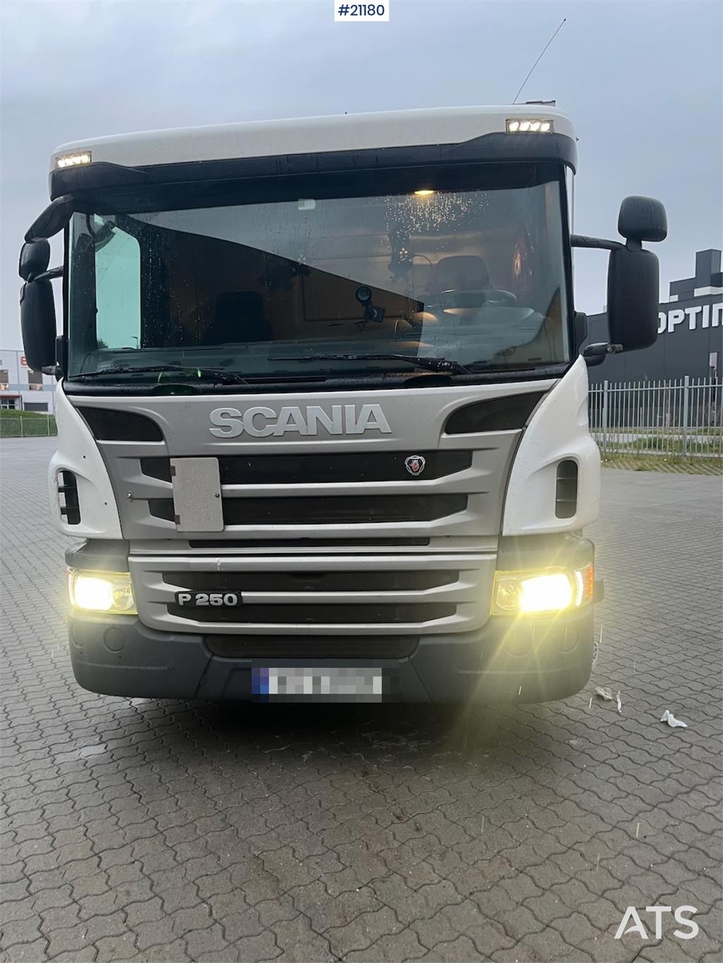 Scania P250 4x2 Box truck w/ Full side opening. Euro 6