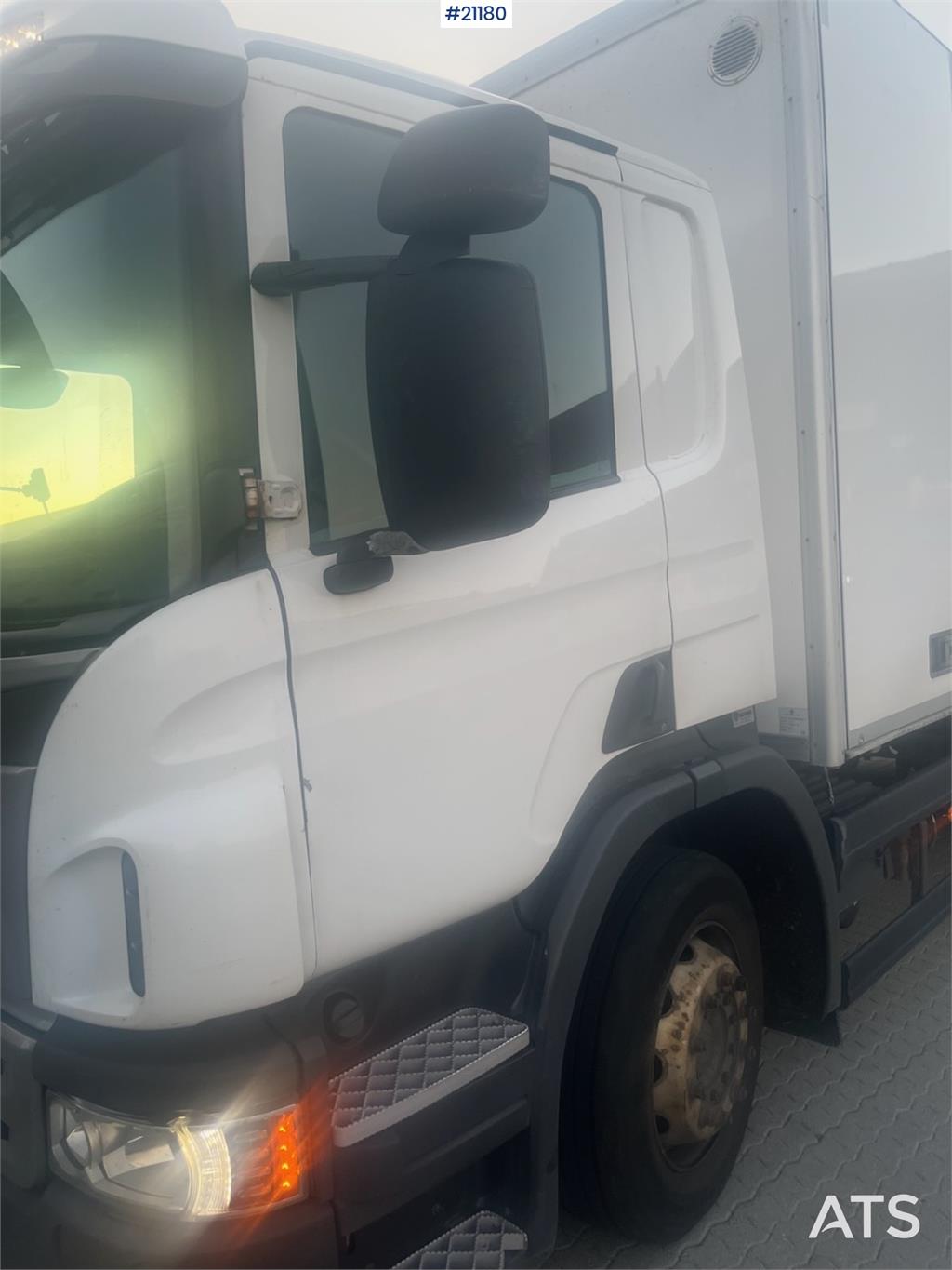 Scania P250 4x2 Box truck w/ Full side opening. Euro 6