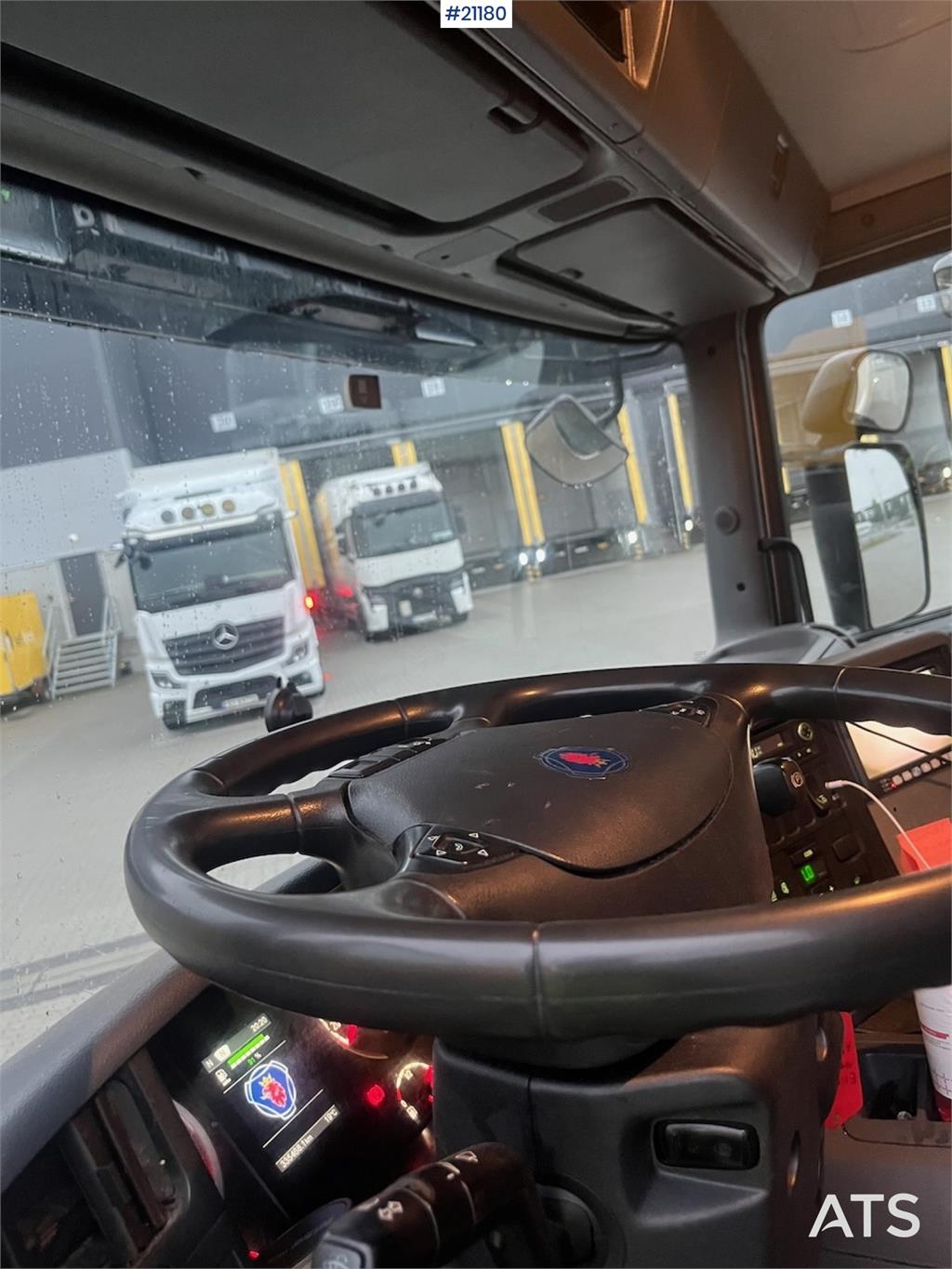 Scania P250 4x2 Box truck w/ Full side opening. Euro 6