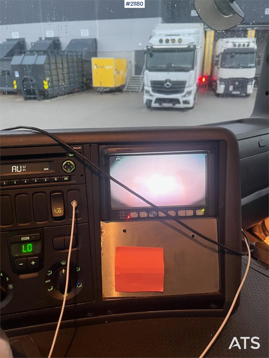 Scania P250 4x2 Box truck w/ Full side opening. Euro 6