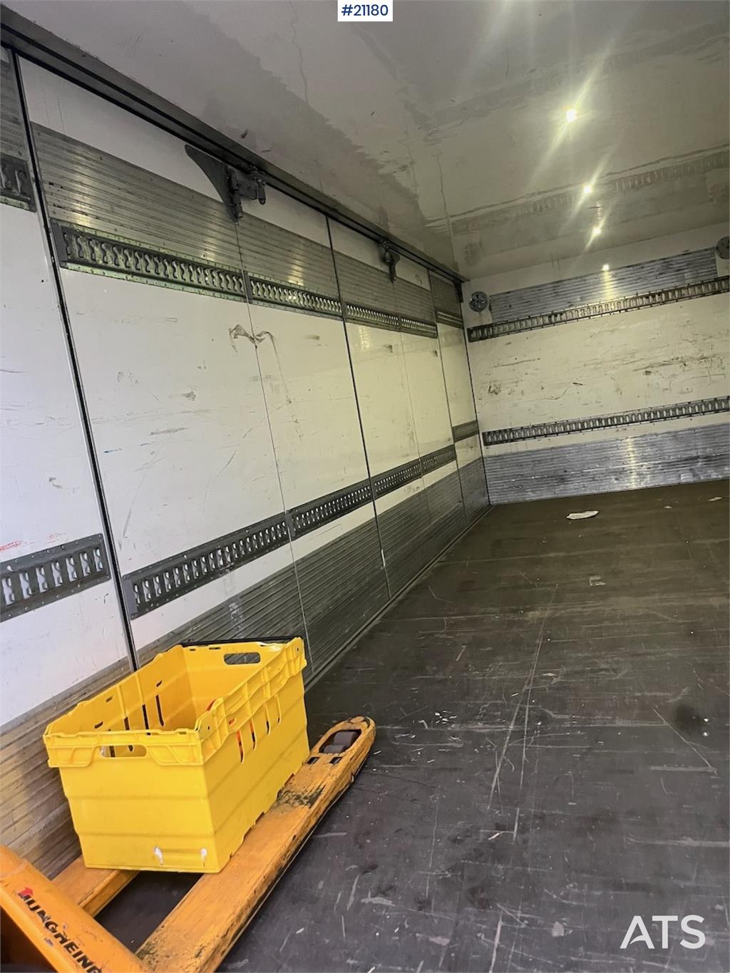 Scania P250 4x2 Box truck w/ Full side opening. Euro 6
