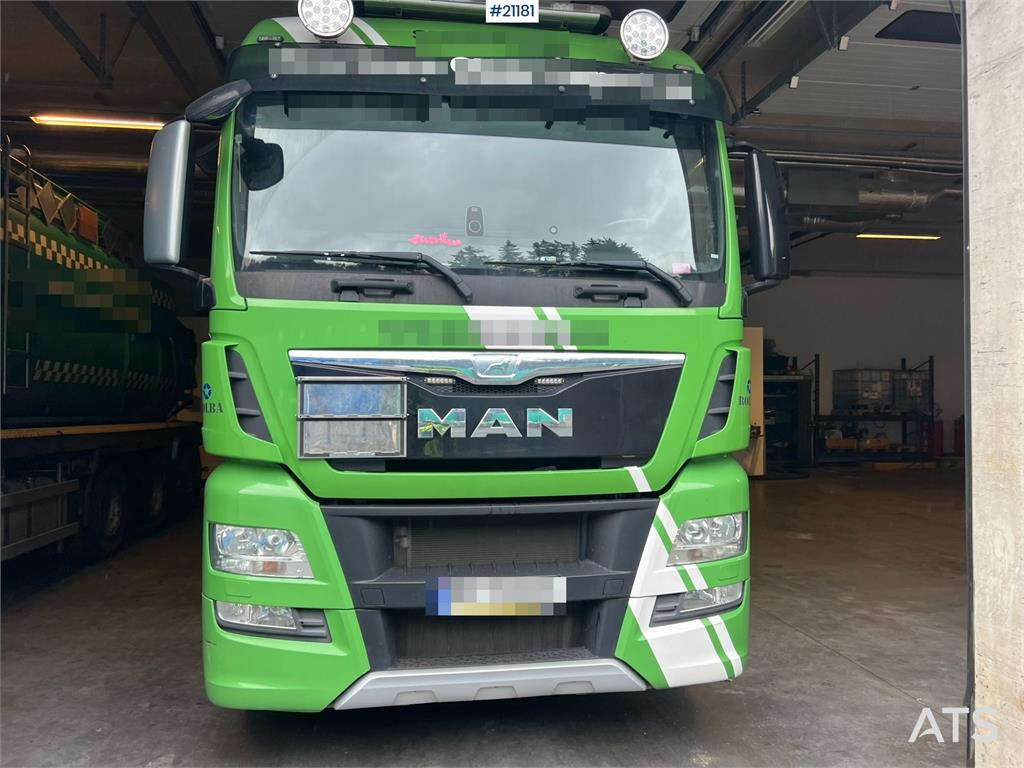 MAN TGX 35.560