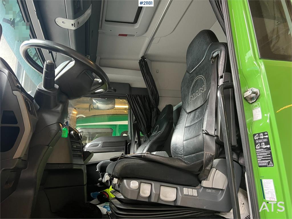 MAN TGX 35.560