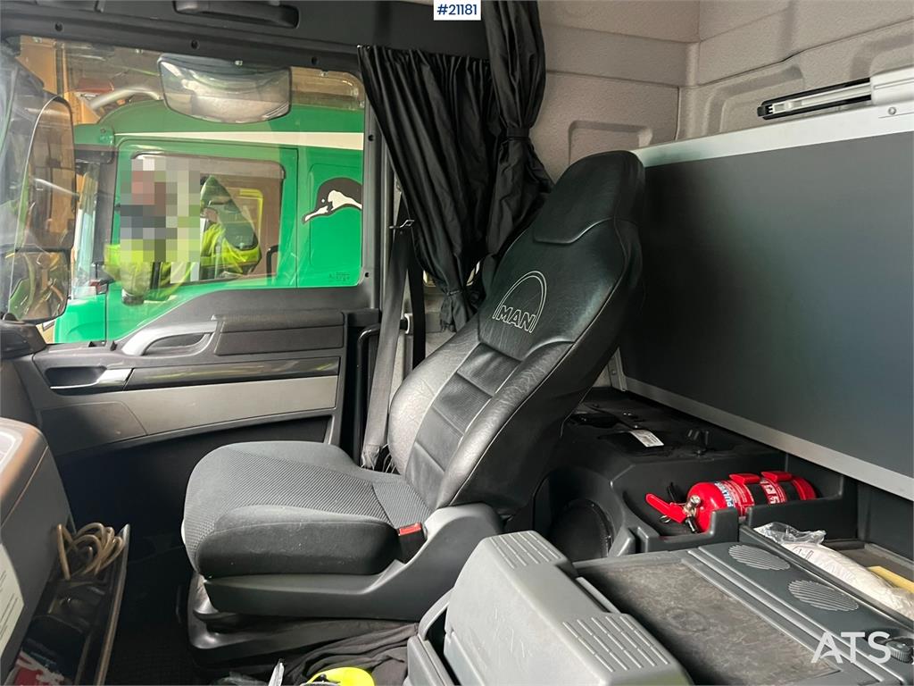 MAN TGX 35.560
