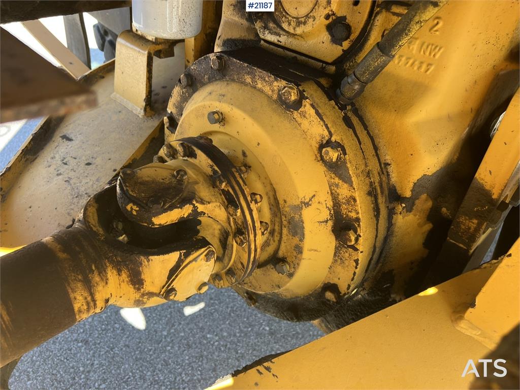 Volvo L120C wheel loader w/ bucket, scale and printer
