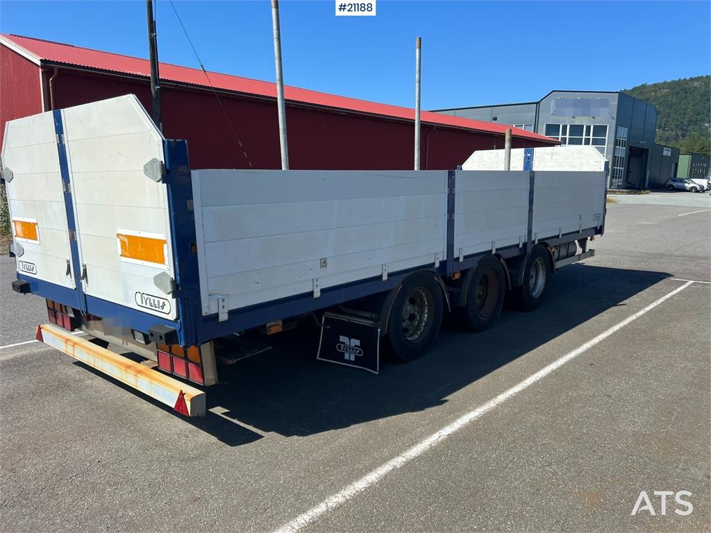 Tyllis 3 axle Flatbed trailer w/ foldable side doors