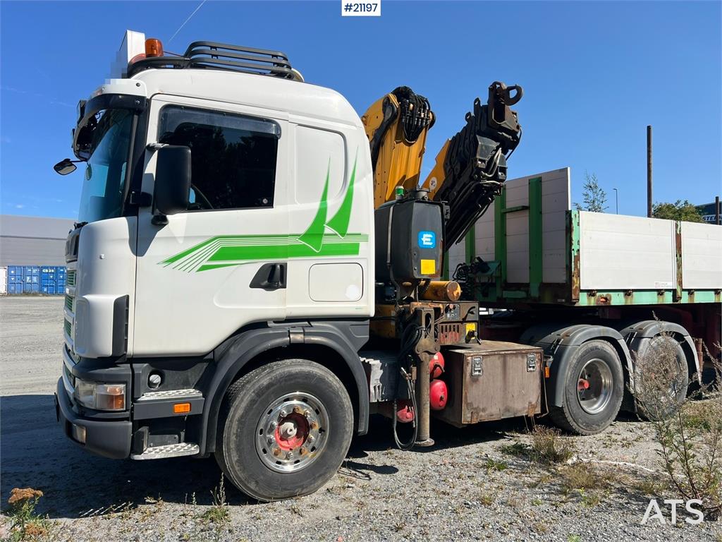 Scania R164 crane truck w/ 32t/m effer crane and 2004 mau