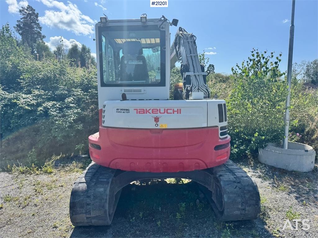 Takeuchi TB280FR Tracked excavator w/ Rototilt and 2 bucket