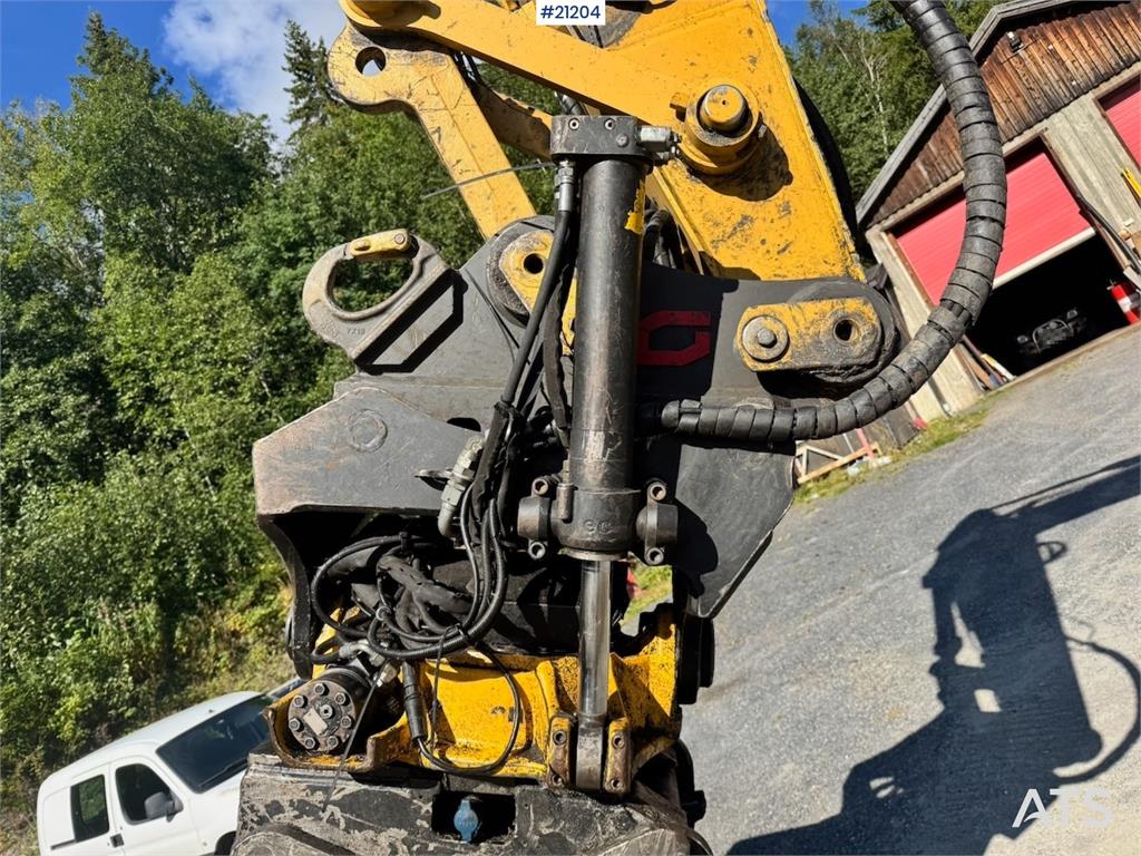 CAT 323FL