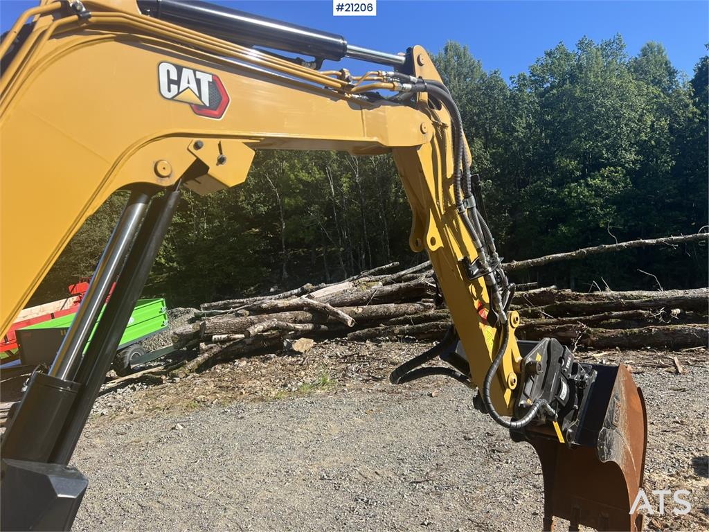 CAT 302.7 CR