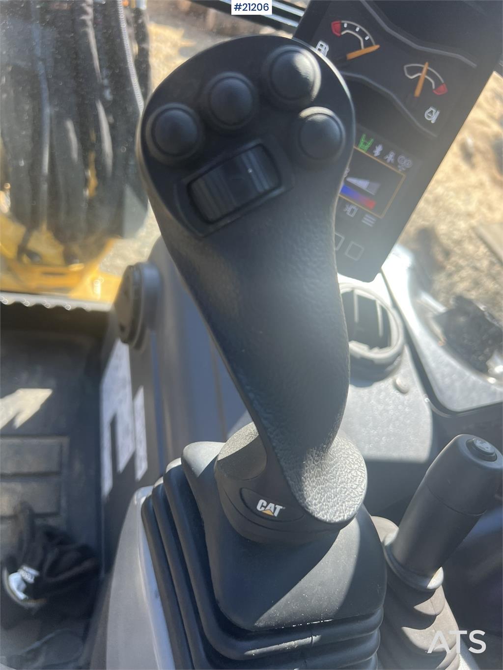 CAT 302.7 CR
