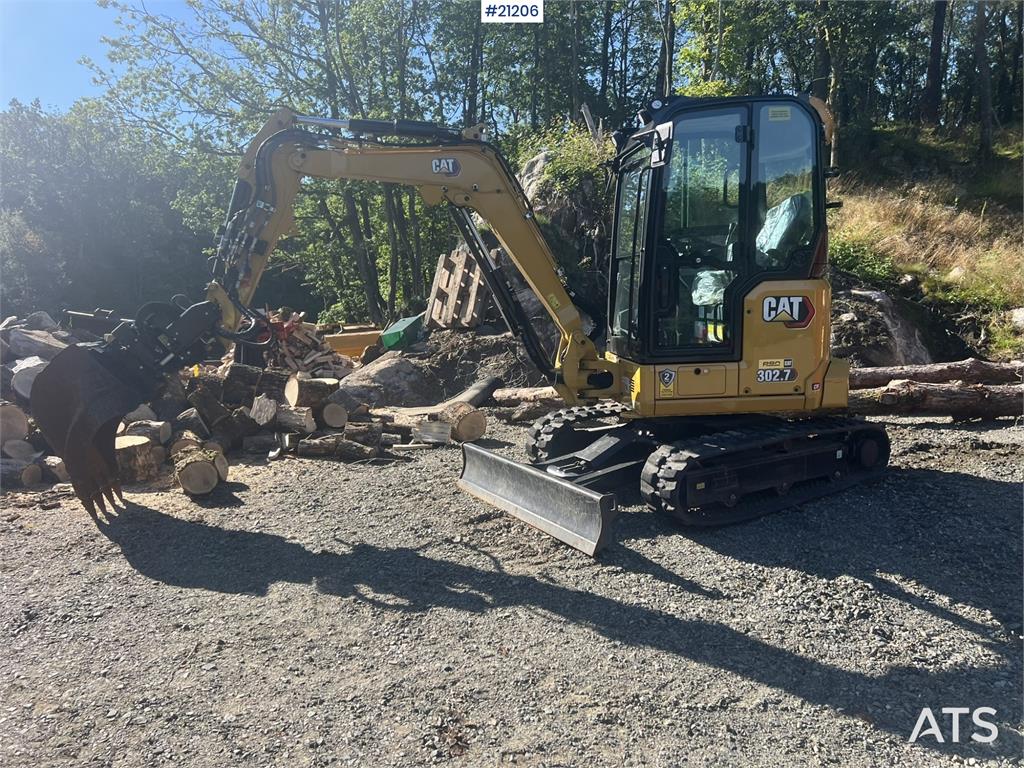 CAT 302.7 CR