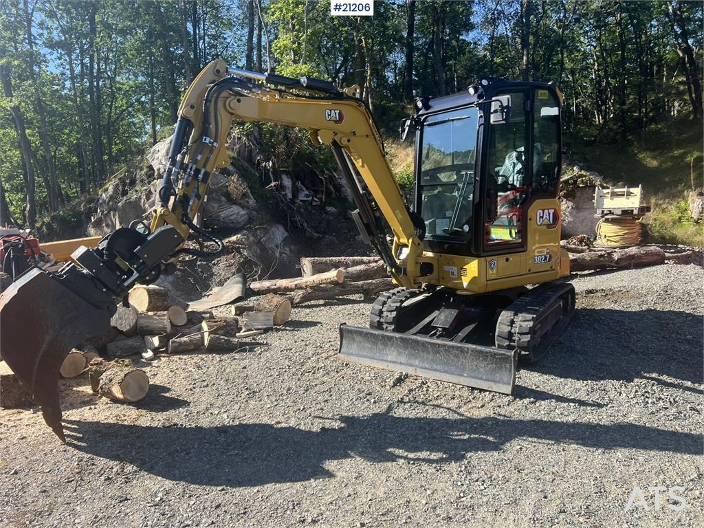 CAT 302.7 CR