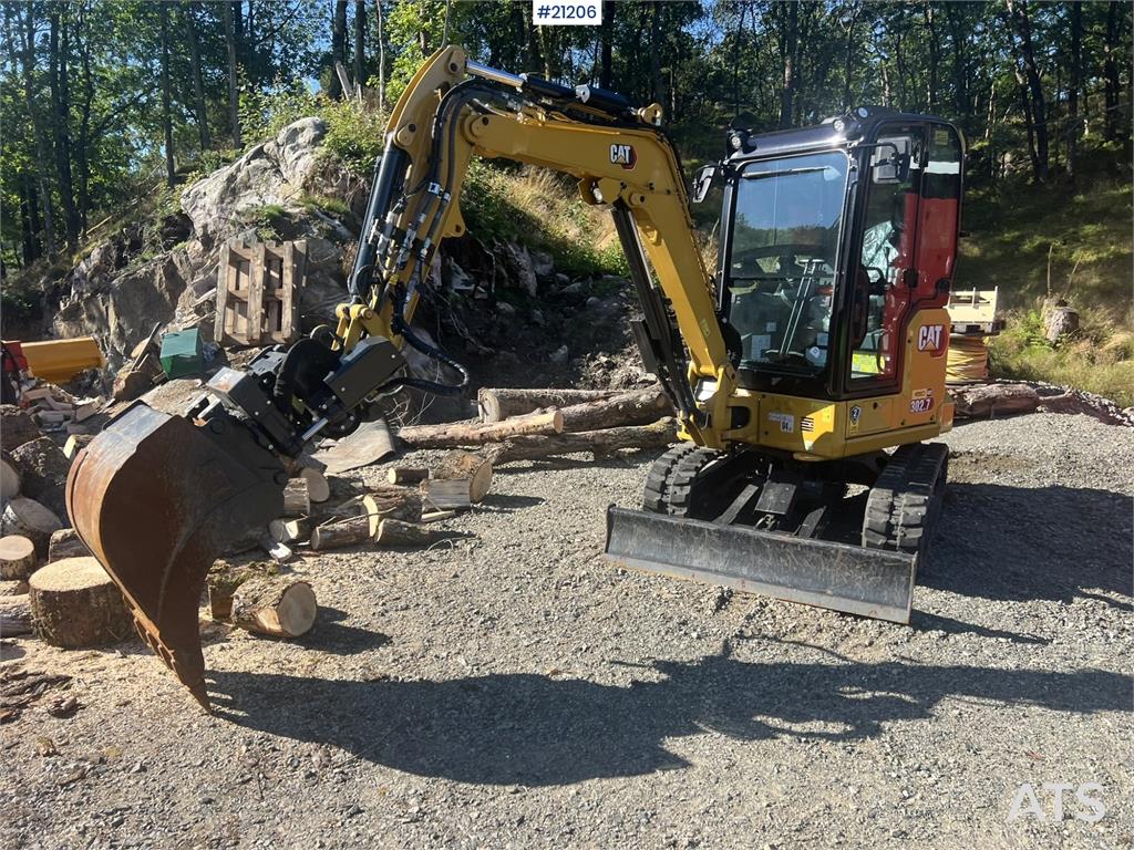 CAT 302.7 CR