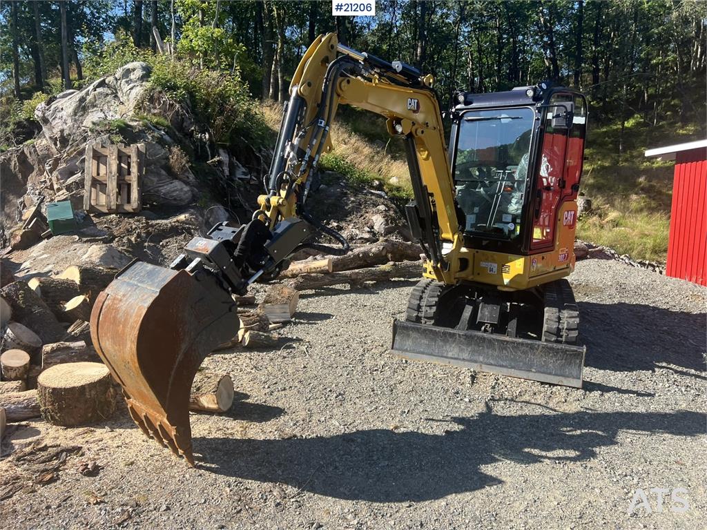CAT 302.7 CR