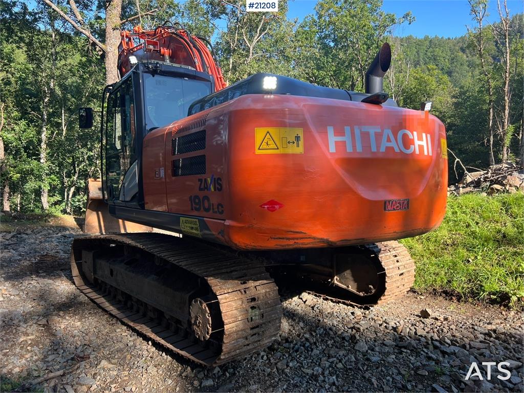 Hitachi zx190lc-5B excavator w/ rototilt, sanding bucket,