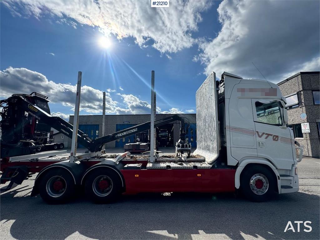 Scania S730 Timber truck without crane.