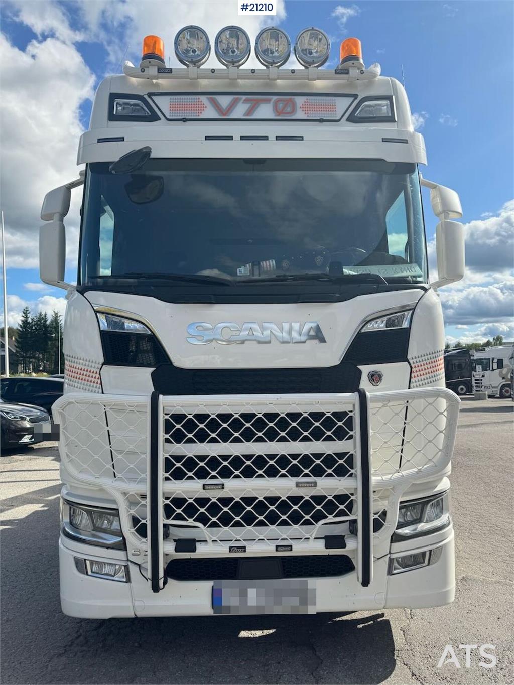 Scania S730 Timber truck without crane.