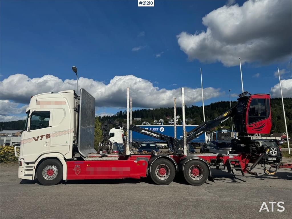 Scania S730 Timber truck without crane.
