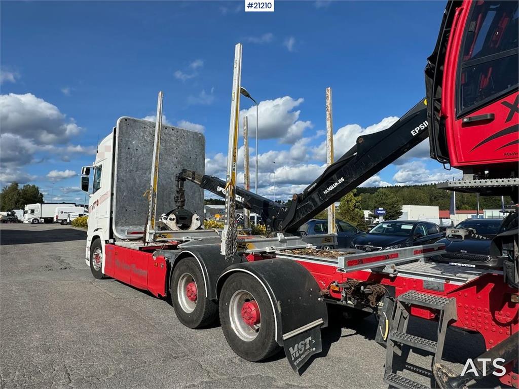 Scania S730 Timber truck without crane.