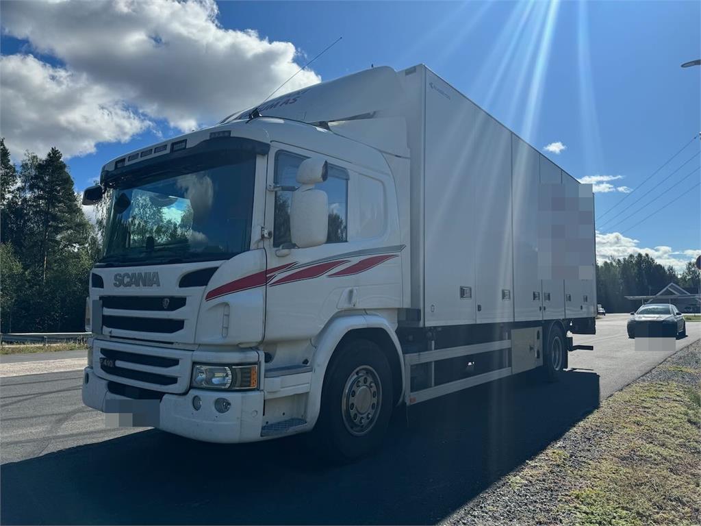 Scania P410 4x2 Box truck w/ full side opening and lift.