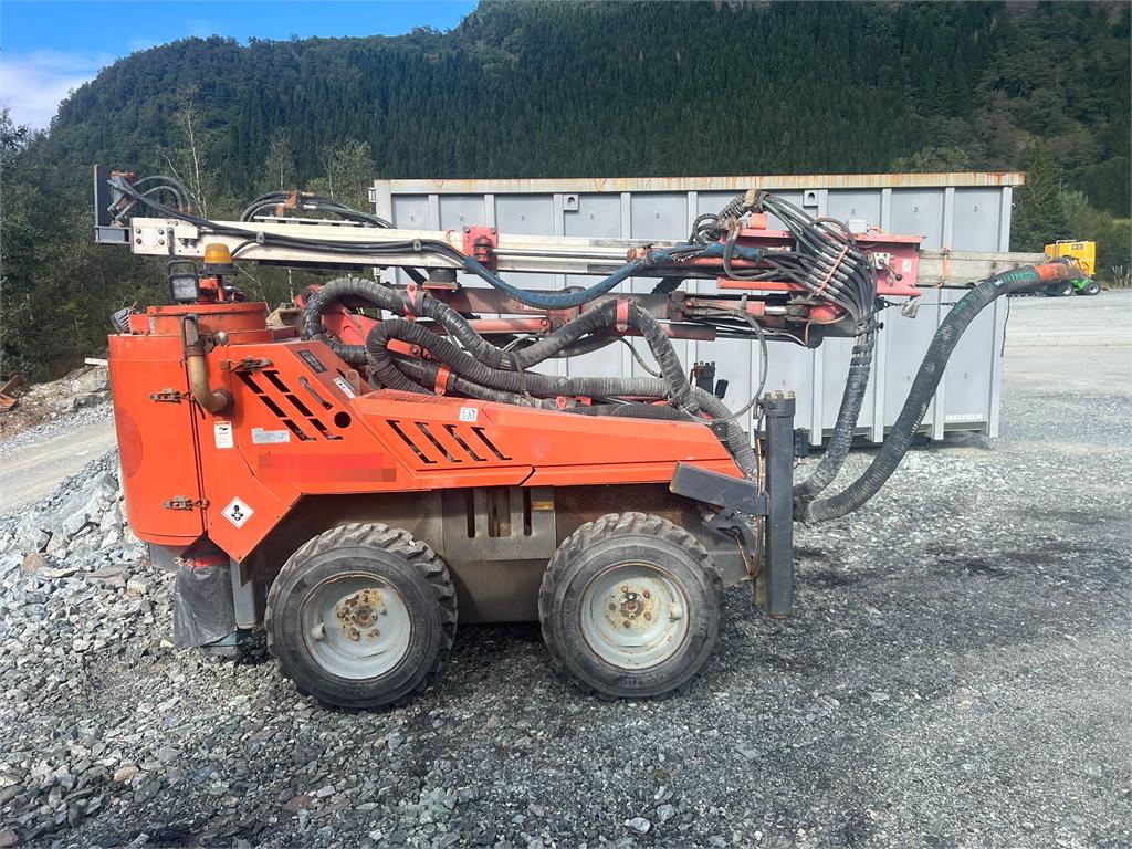 Tamrock Commando 121R Drilling Rig WATCH VIDEO