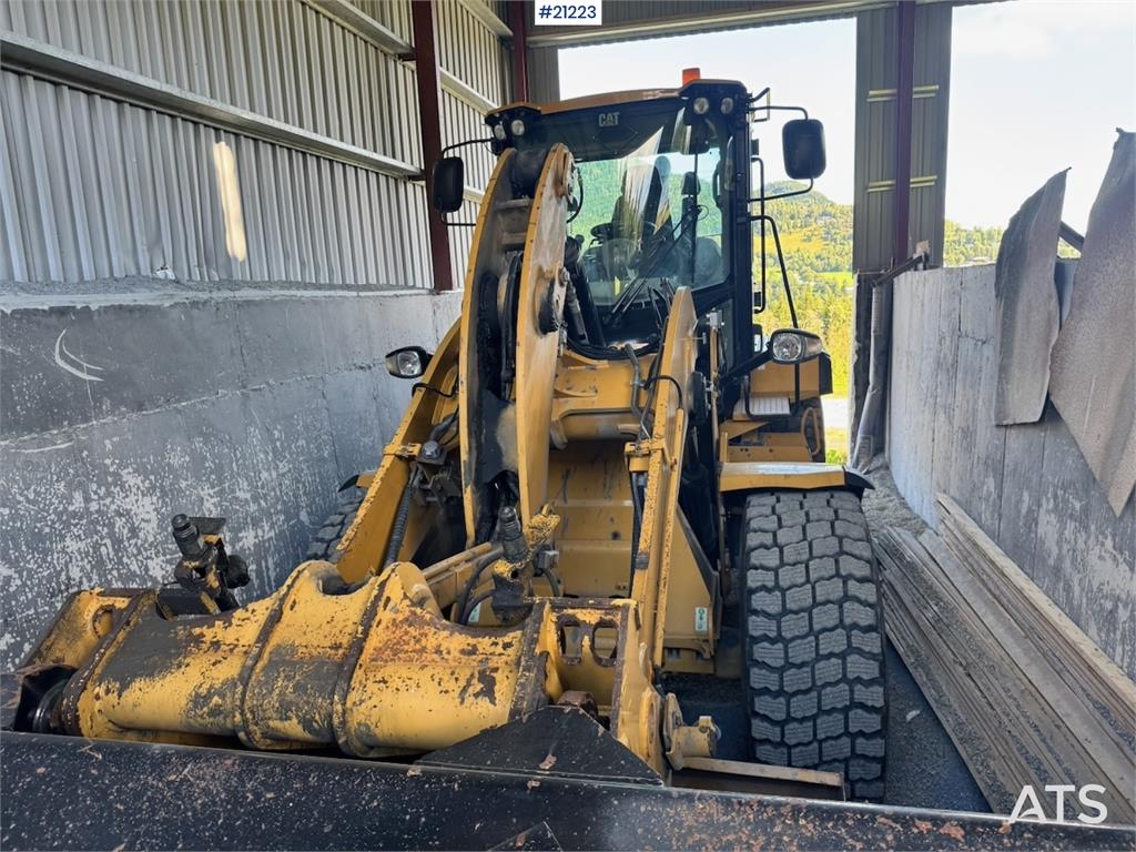 CAT 930 K