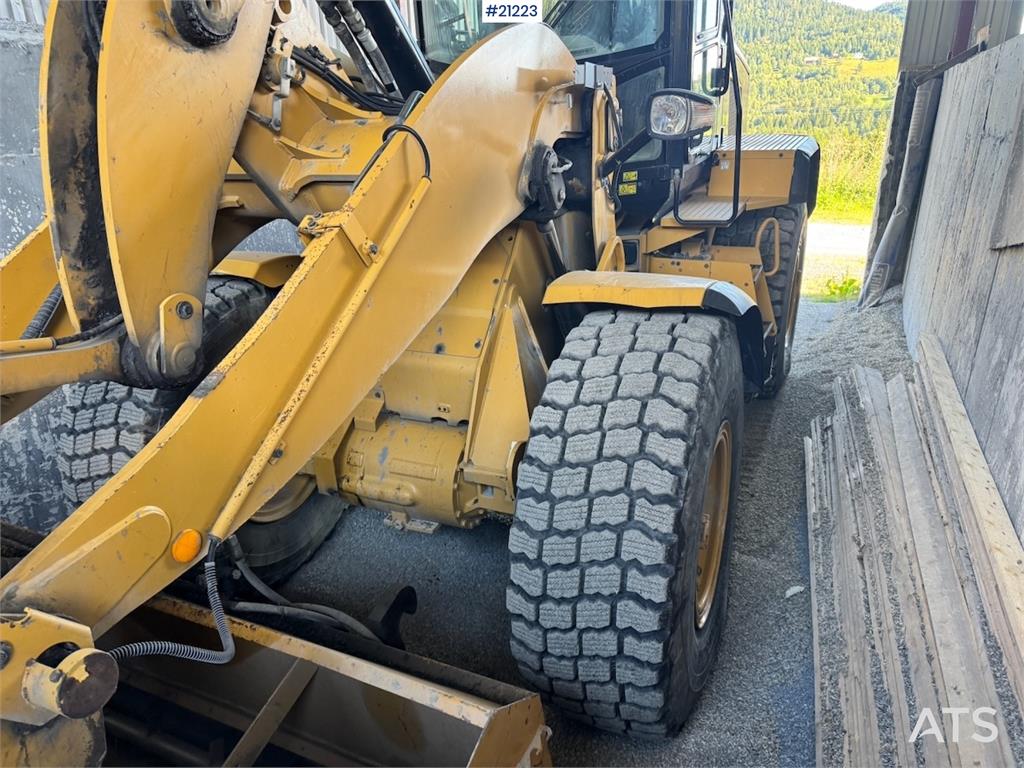 CAT 930 K