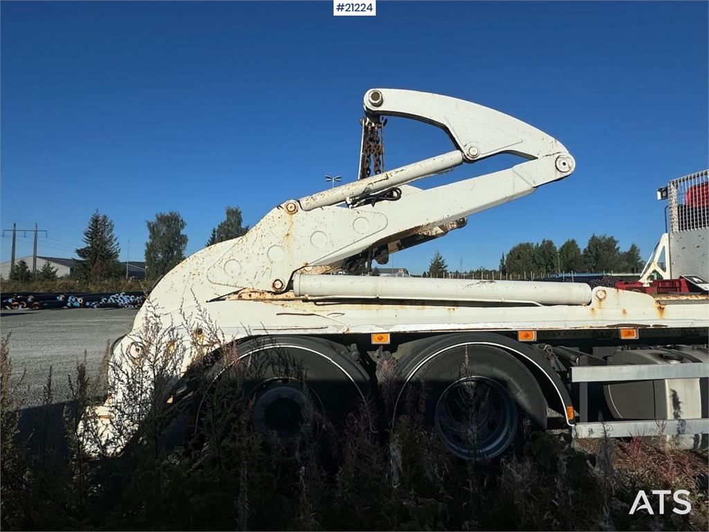 Volvo FMX 420 6x2 Lift dumper w/ Joab body