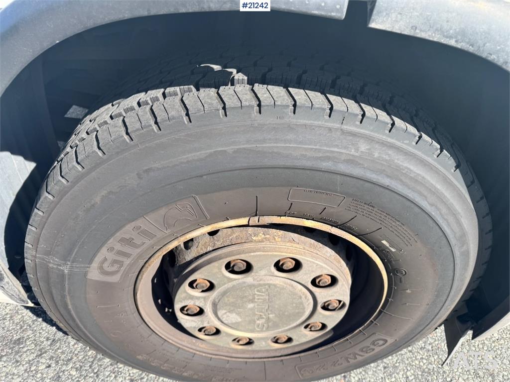 Scania P420 6x2 Box truck w/ Defective aggregate.