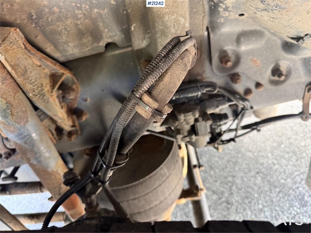 Scania P420 6x2 Box truck w/ Defective aggregate.
