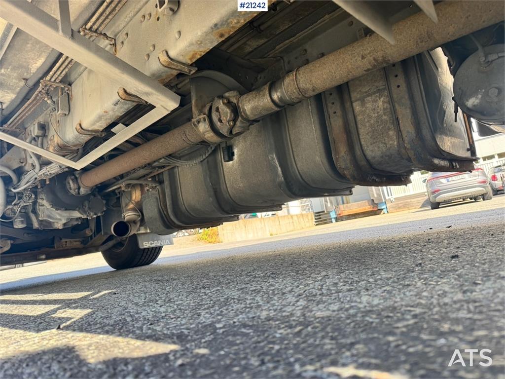 Scania P420 6x2 Box truck w/ Defective aggregate.