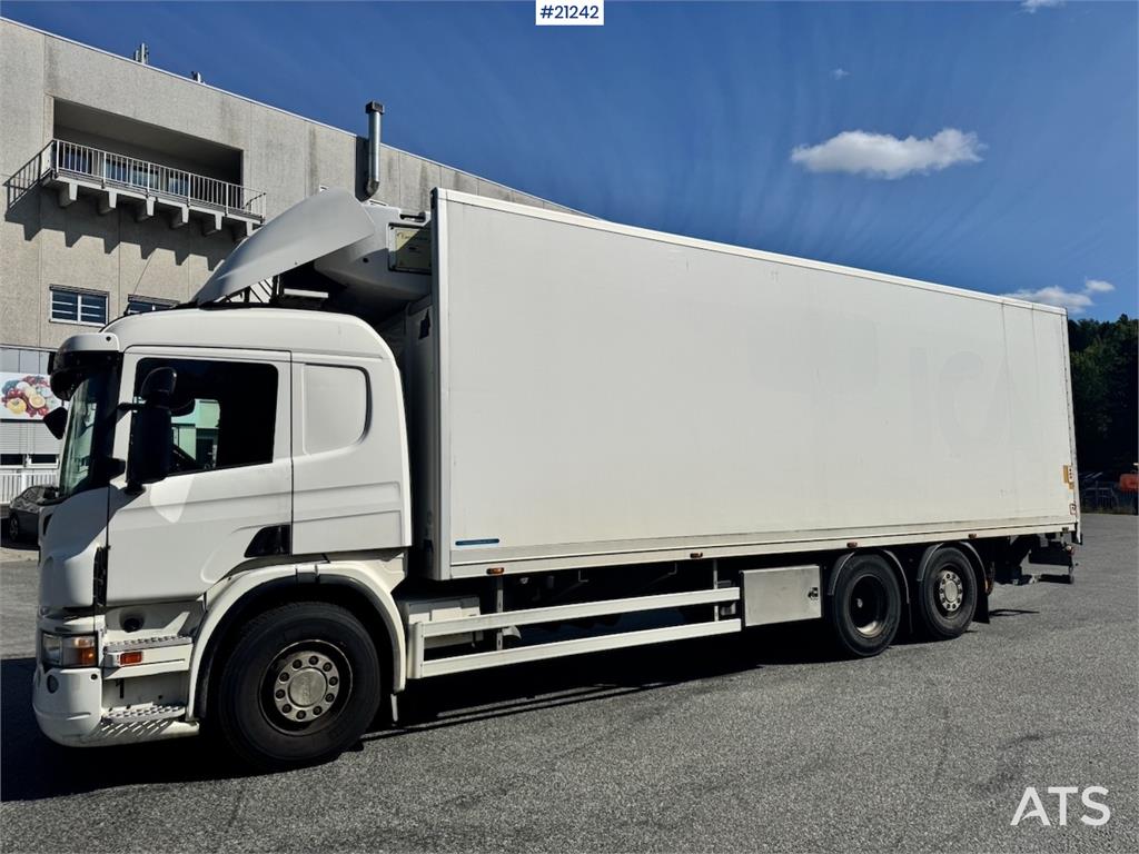 Scania P420 6x2 Box truck w/ Defective aggregate.
