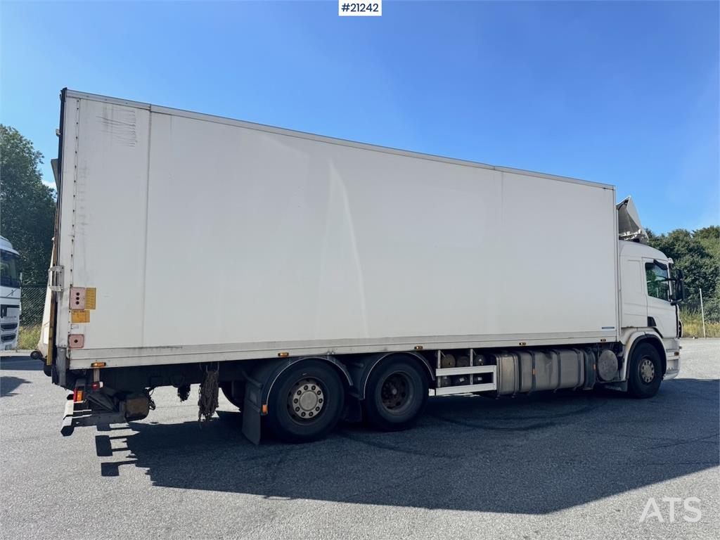 Scania P420 6x2 Box truck w/ Defective aggregate.