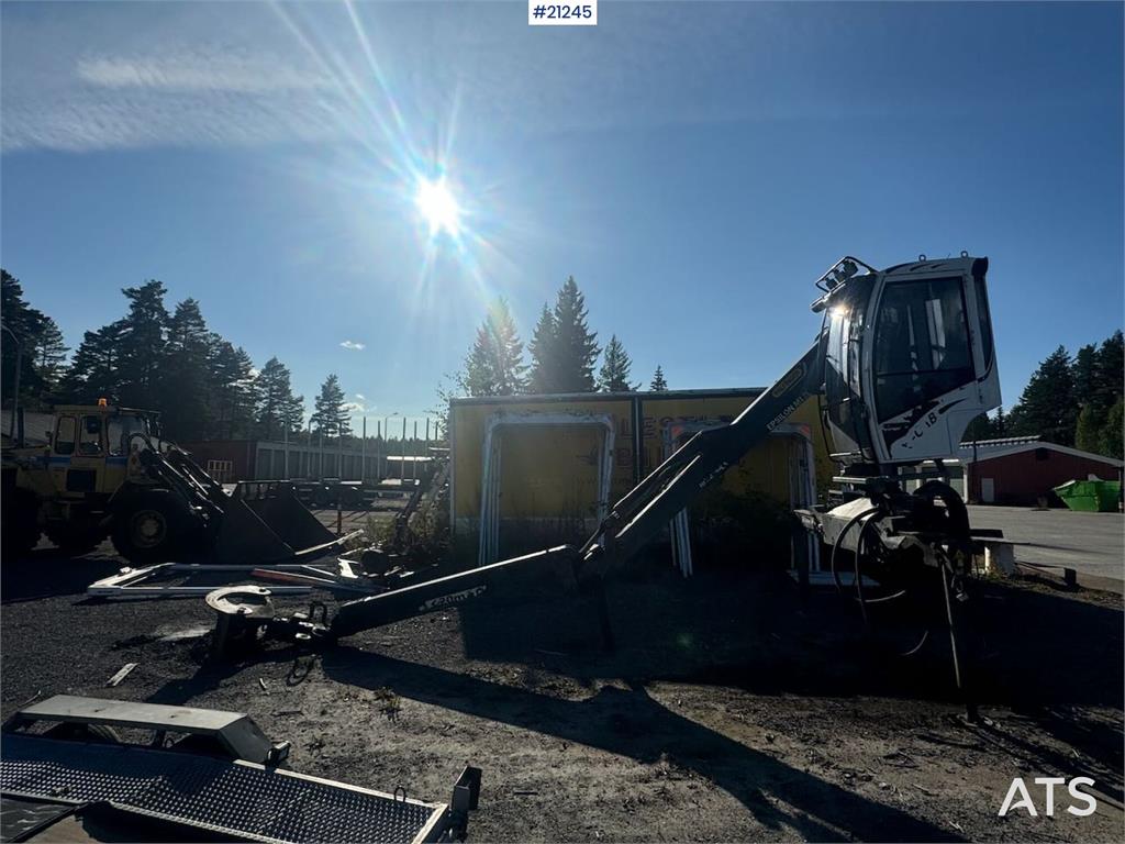 Epsilon M12 Timber Crane