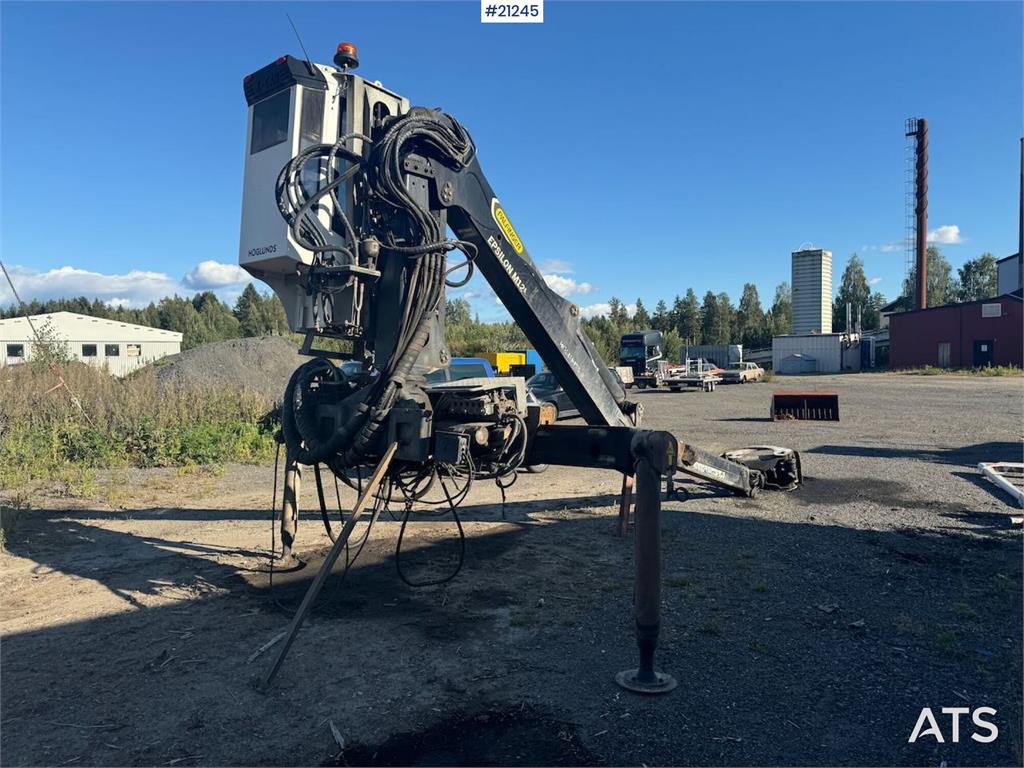 Epsilon M12 Timber Crane