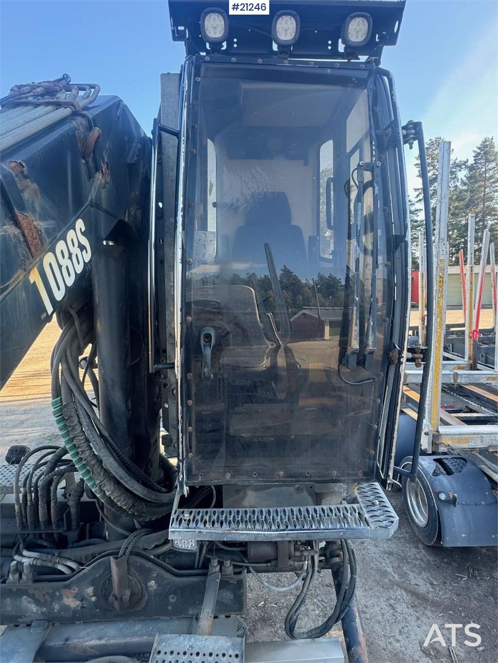 Jonsered J1088S Timber crane