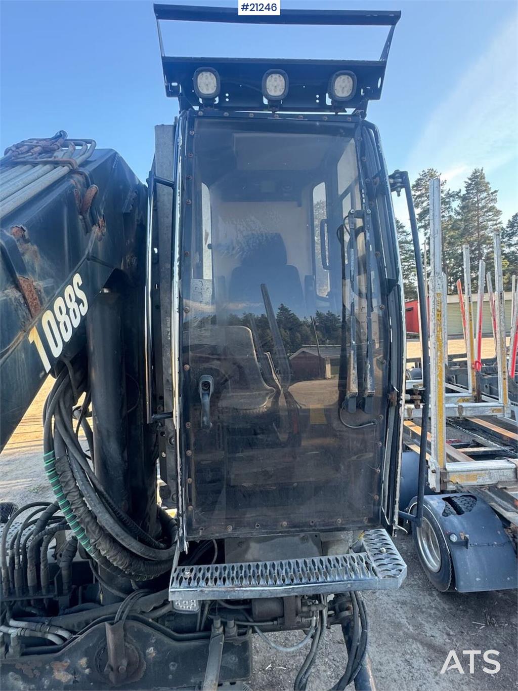 Jonsered J1088S Timber crane
