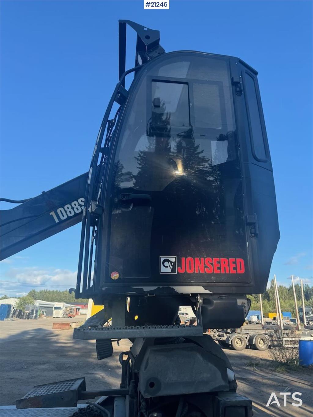 Jonsered J1088S Timber crane