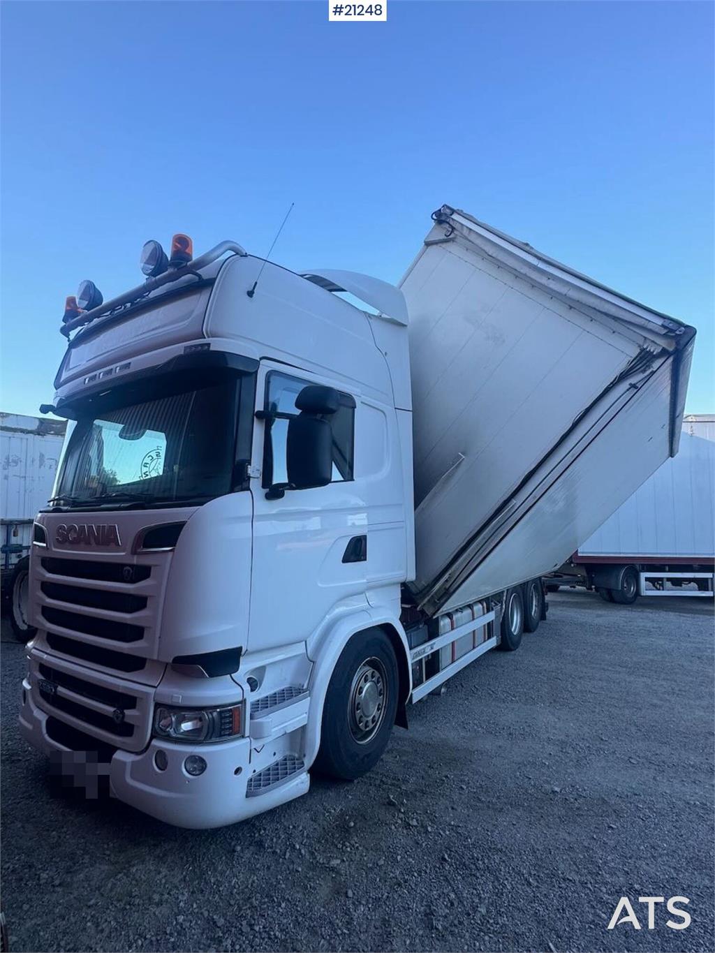 Scania R580 6x2 Wood chip truck w/ 2-way tipper. Delivere