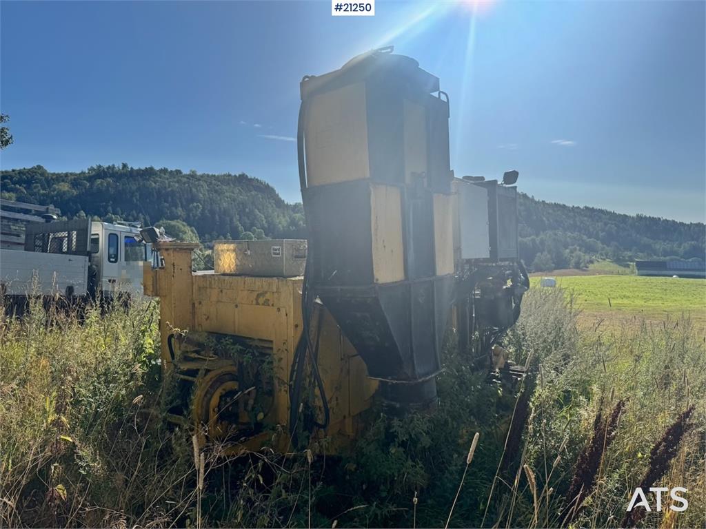 Atlas Copco 712HC-01 Drilling rig.