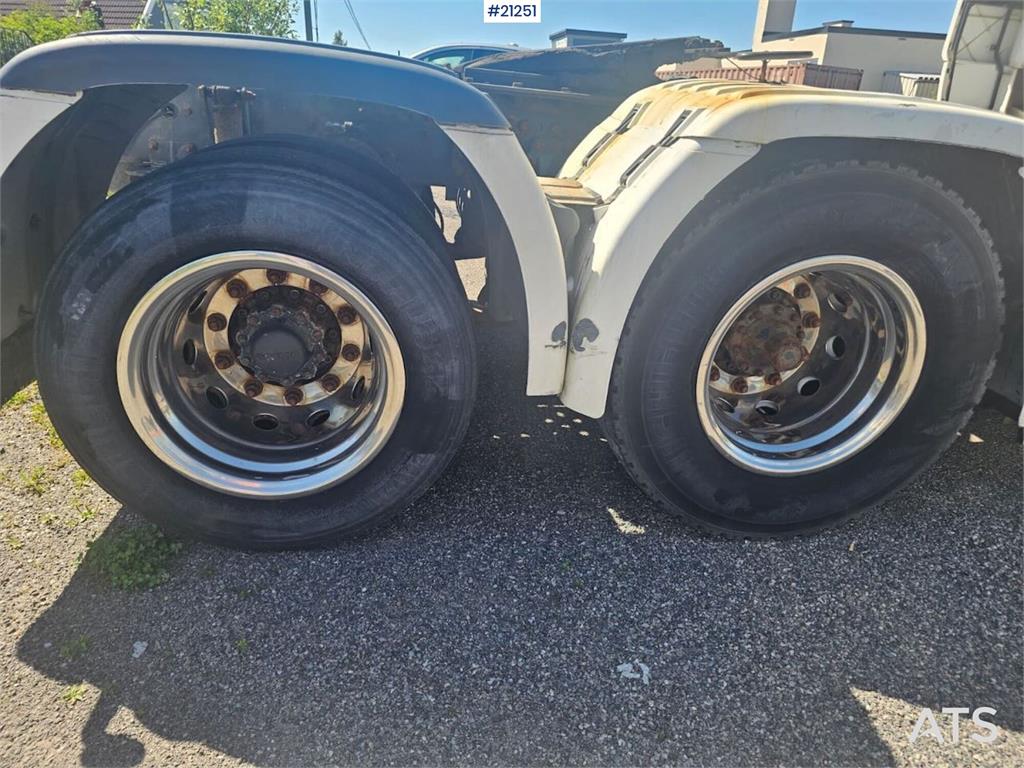 Scania R560 6x2 Tractorhead