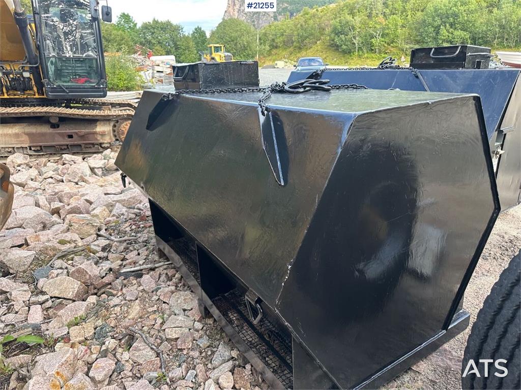 [Other] dieseltanker på 2000L