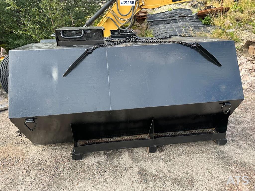 [Other] dieseltanker på 2000L